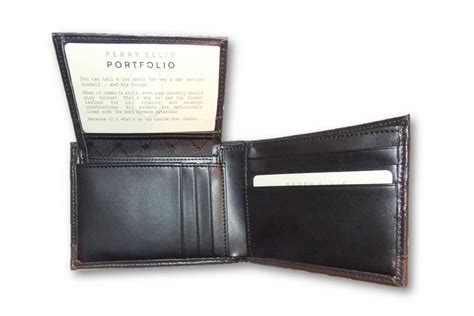 Perry Ellis Portfolio Leather Wallet · Black